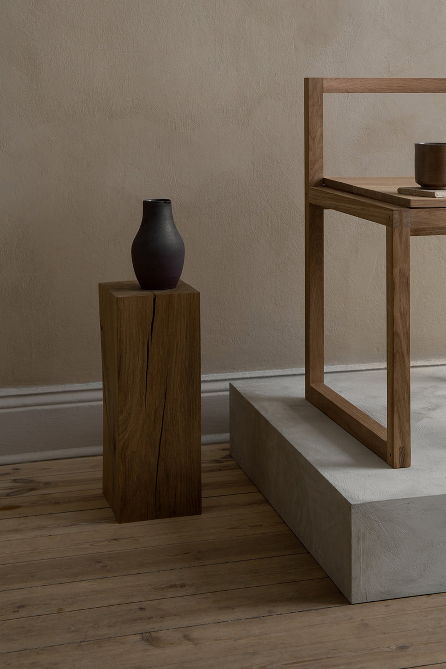 Bonni Bonne Sake Carafe - Ceramic Black Jug Japanese style