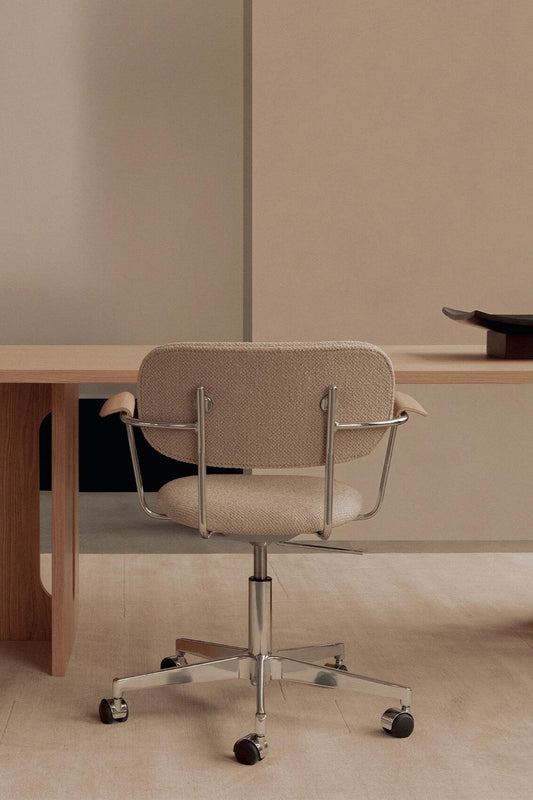 The Co Task Chair Upholstered Seat With Armrest with Aluminium Frame in Boucle 02