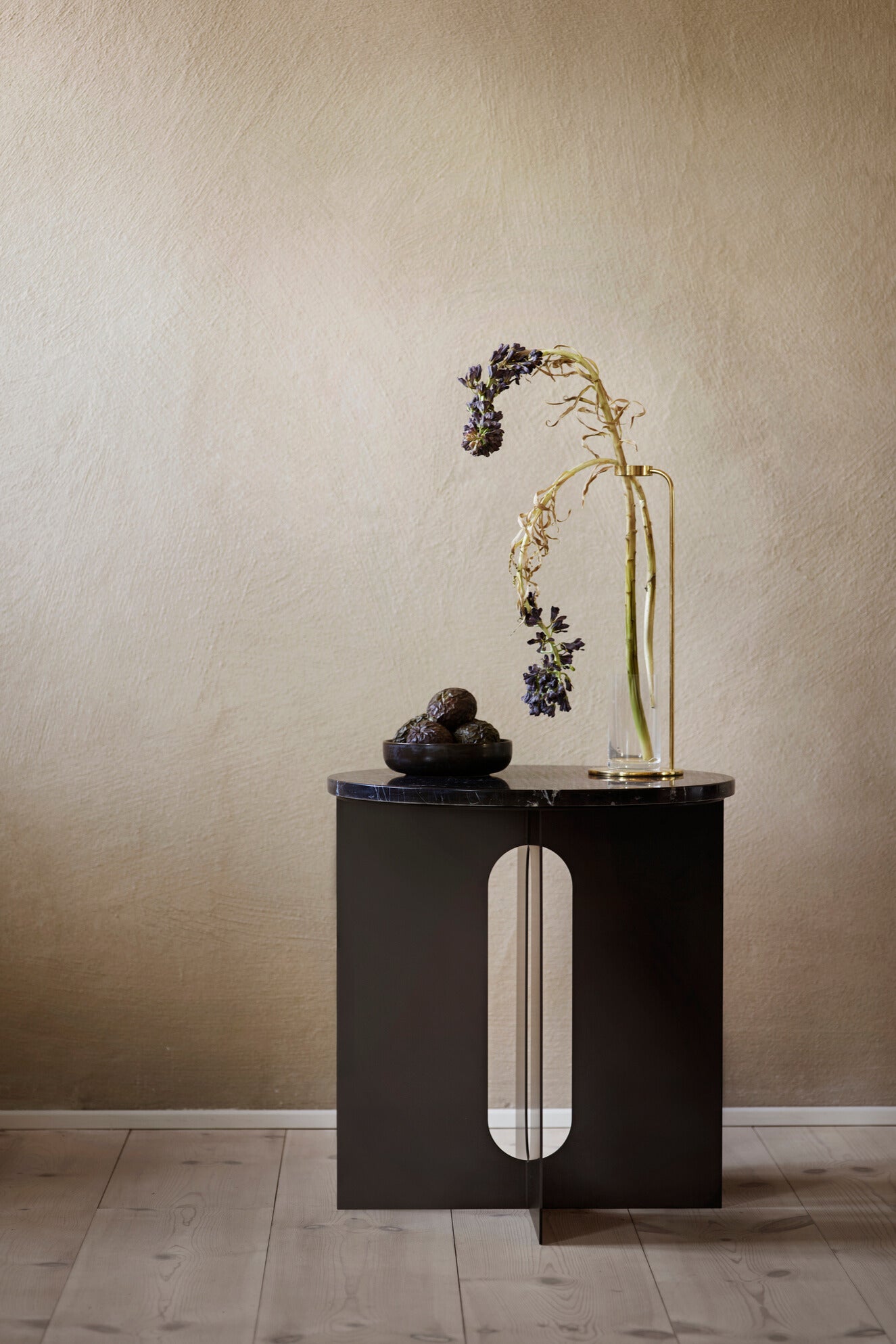 Androgyne Side Table Black Base with Nero Marquina Marble Table Top from Audo Copenhagen.