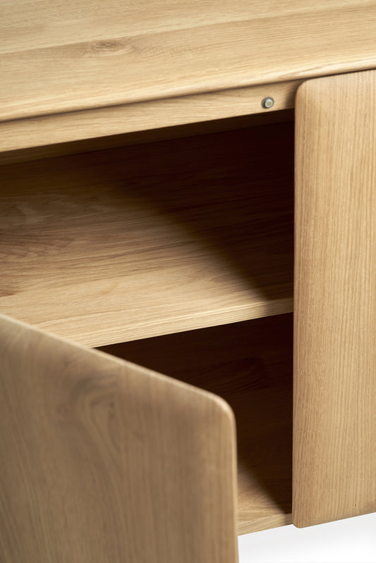 PI Sideboard Oak from Ethnicraft detail photo of open doors