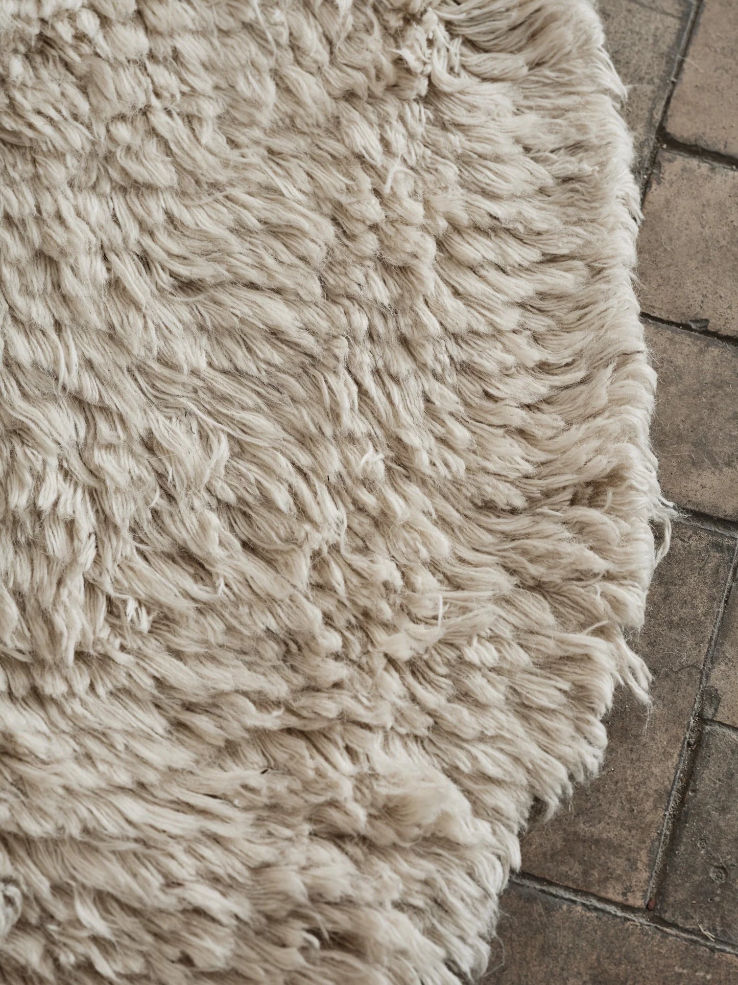 Detail photo of the Handwoven Rug No.09, bij Cappelen Dimyr