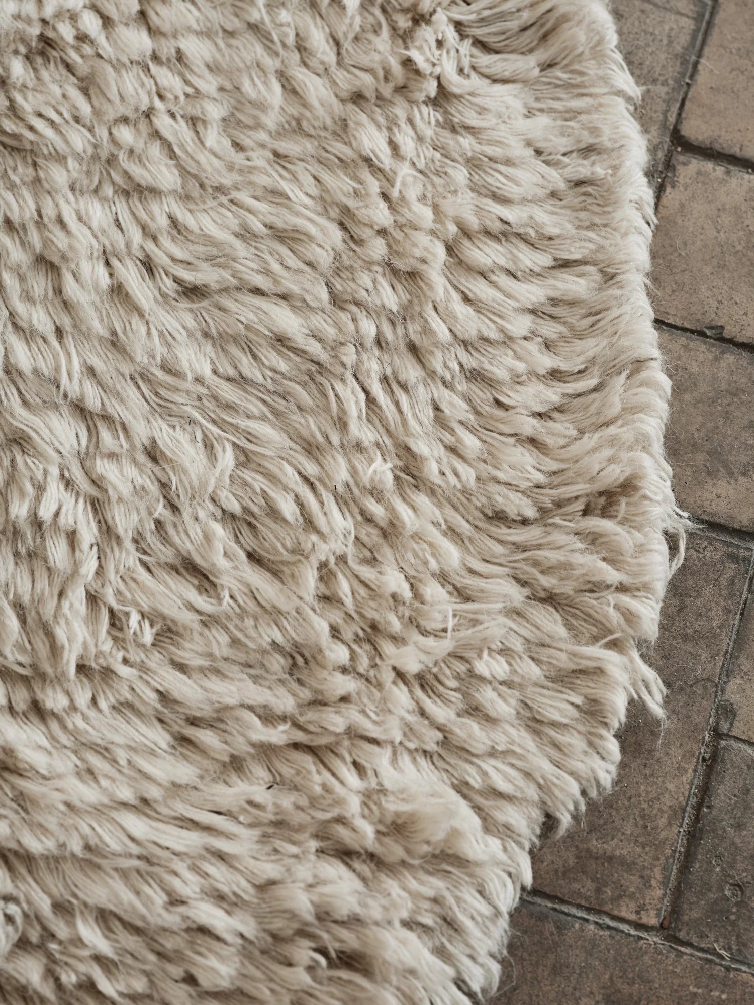 Detail photo of the Handwoven Rug No.09, bij Cappelen Dimyr