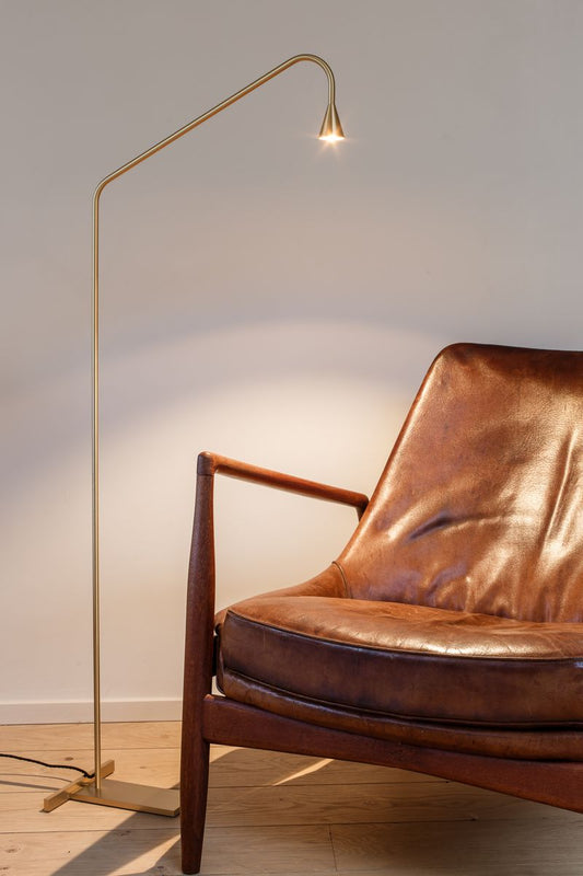 Austere Floor Lamp in Brushed Brass by Trizo21.