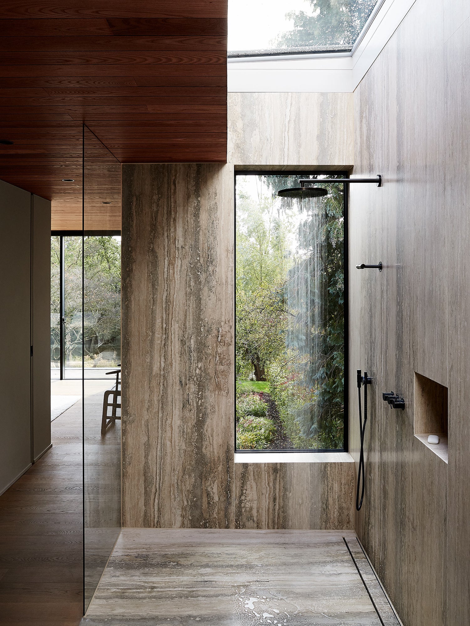 Walk-In Shower with glass ceiling and wall - Artempo Interior Architecture Design - Kasia Gatkowska for ELLE