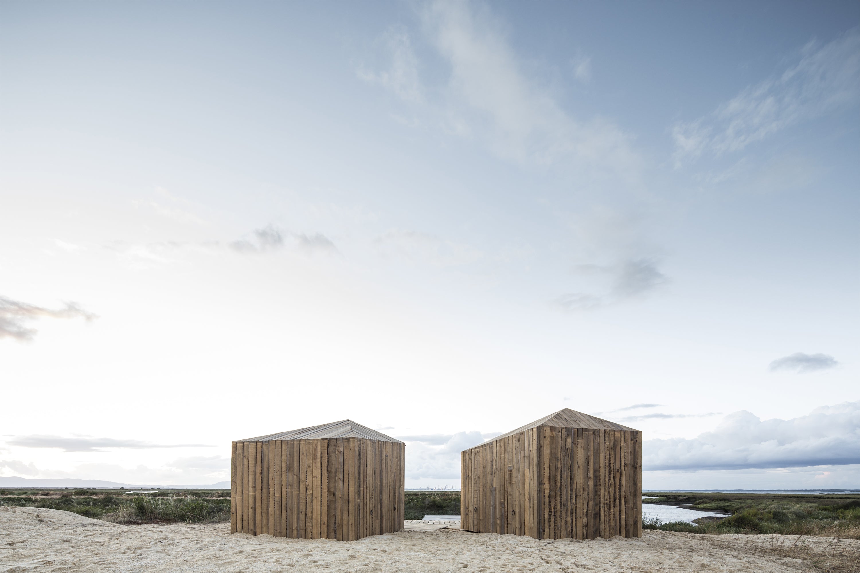 Romantic wooden shacks at Cabanas No Rio - Silent Living - Enter The Loft