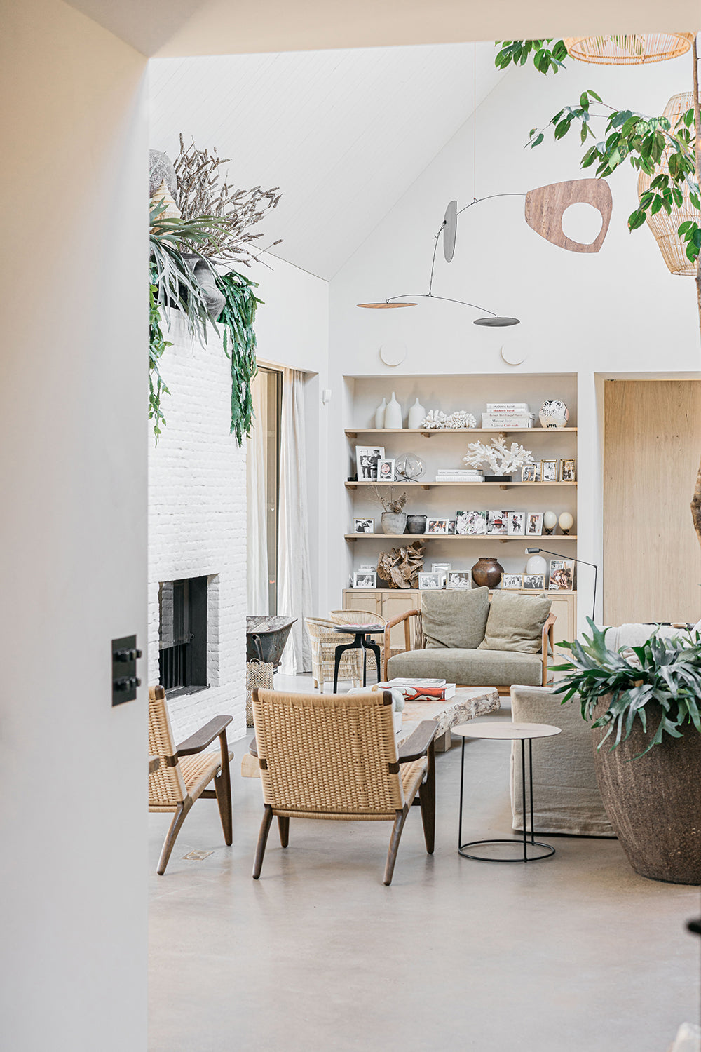 The Dune House - Bringing the natural landscape indoors - Enter The Loft