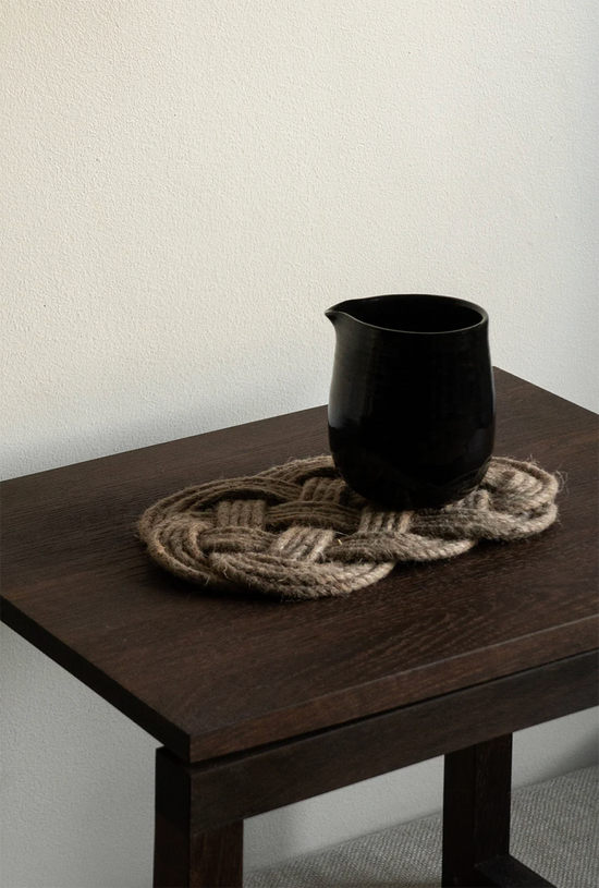Handmade and hand braided coaster made from ecological hemp by Bonni Bonne.
