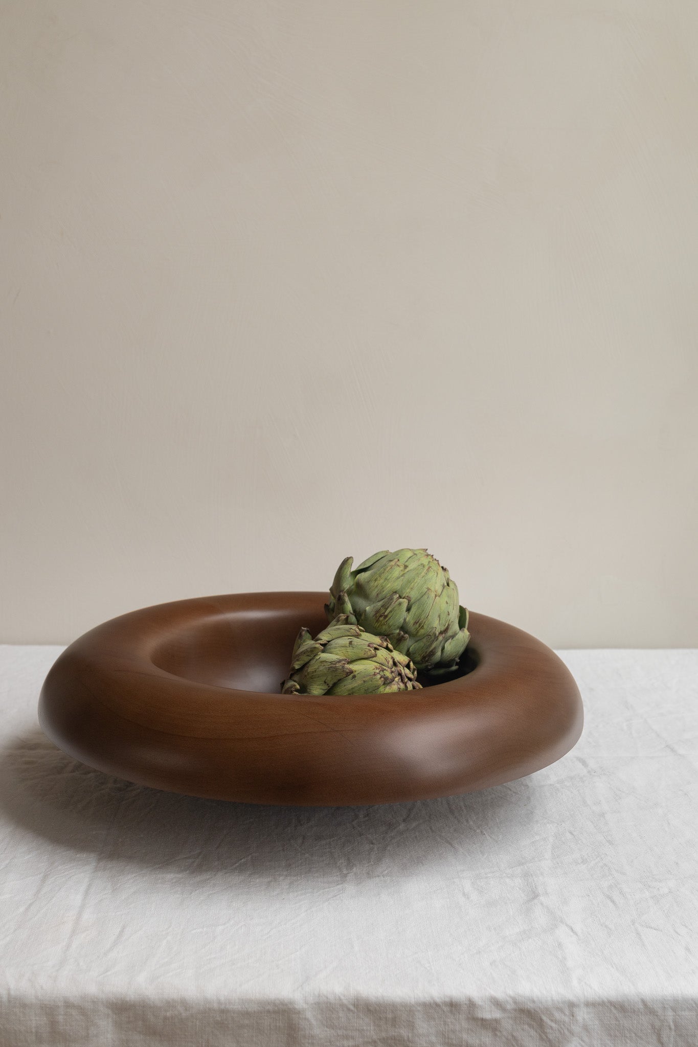 rond bowl wood by Colin King