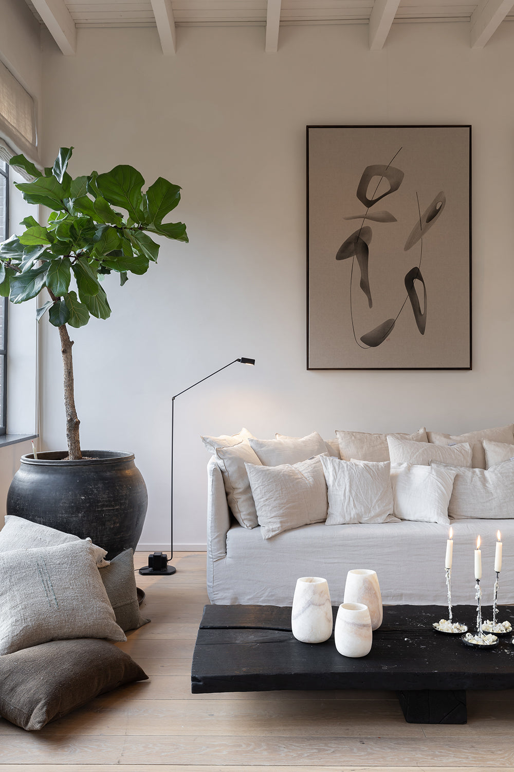 Neutral Colour Base - Our Trusted Styling Advisor Jaimy Shares Her 3 Expert Tips for Home Decor Styling - Enter The Loft