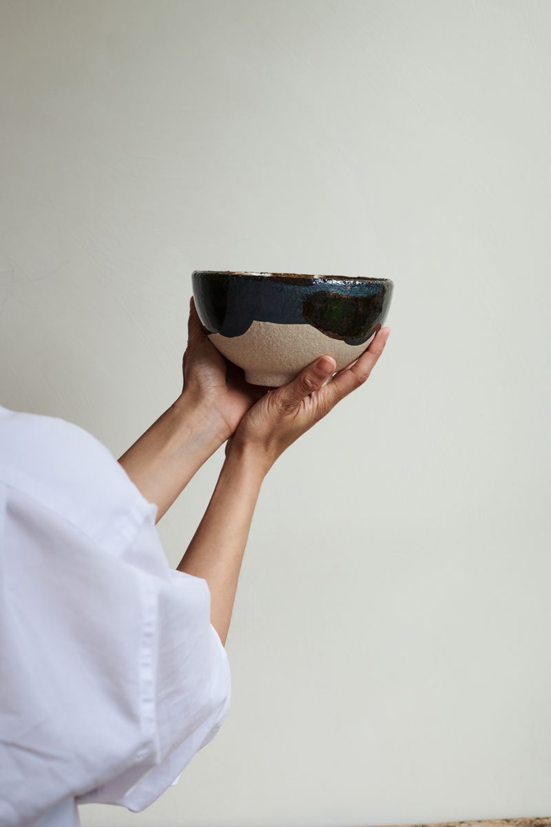 Seidou Bowl by Jars Ceramistes in hand
