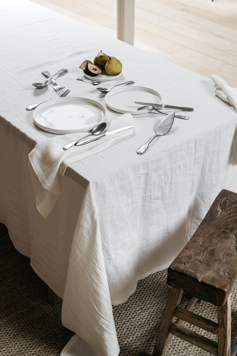 Timeless Linen table Tablecloth setting offwhite