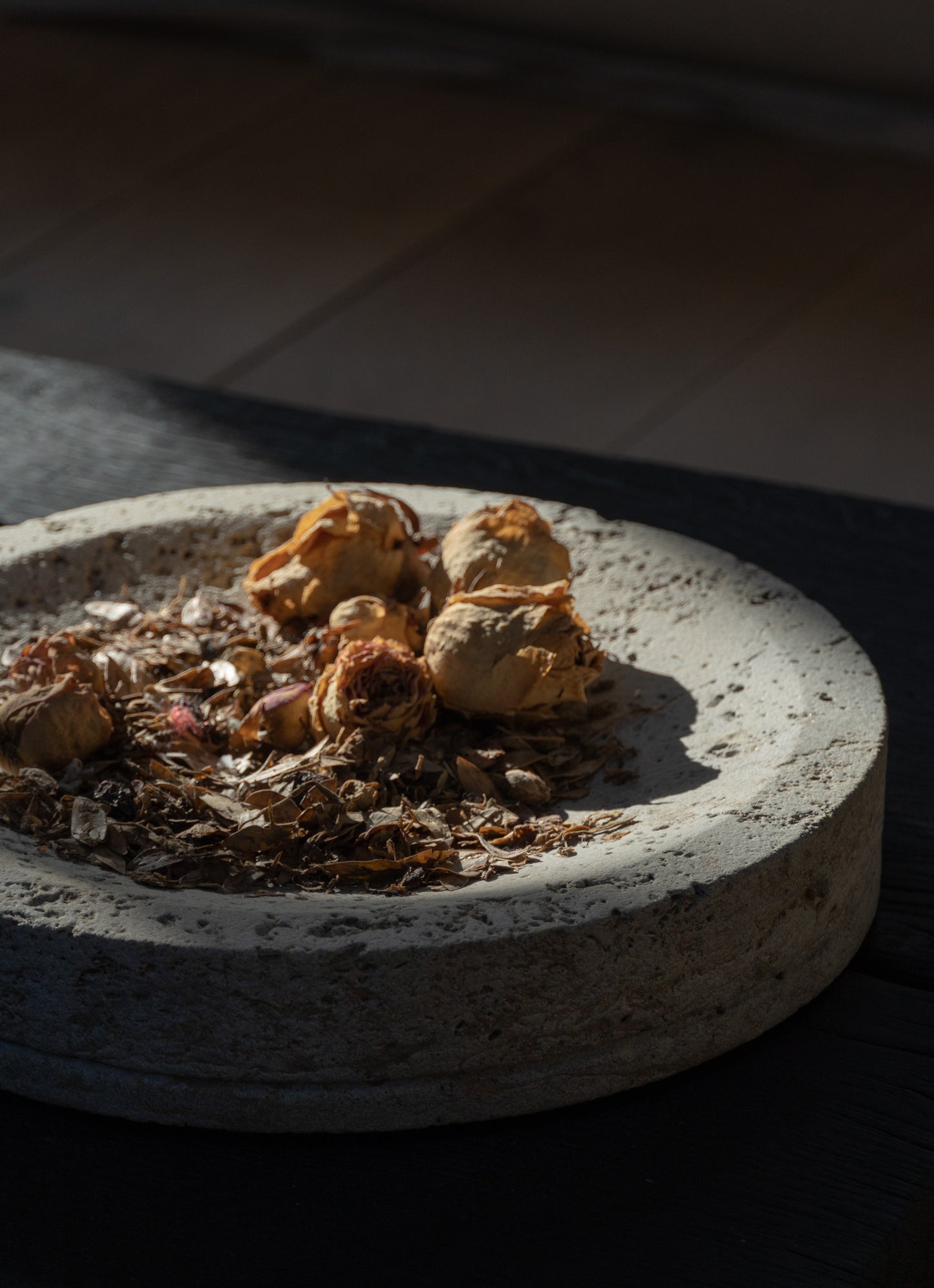 Erosion Bowl large by Studio Corkinho detail photo