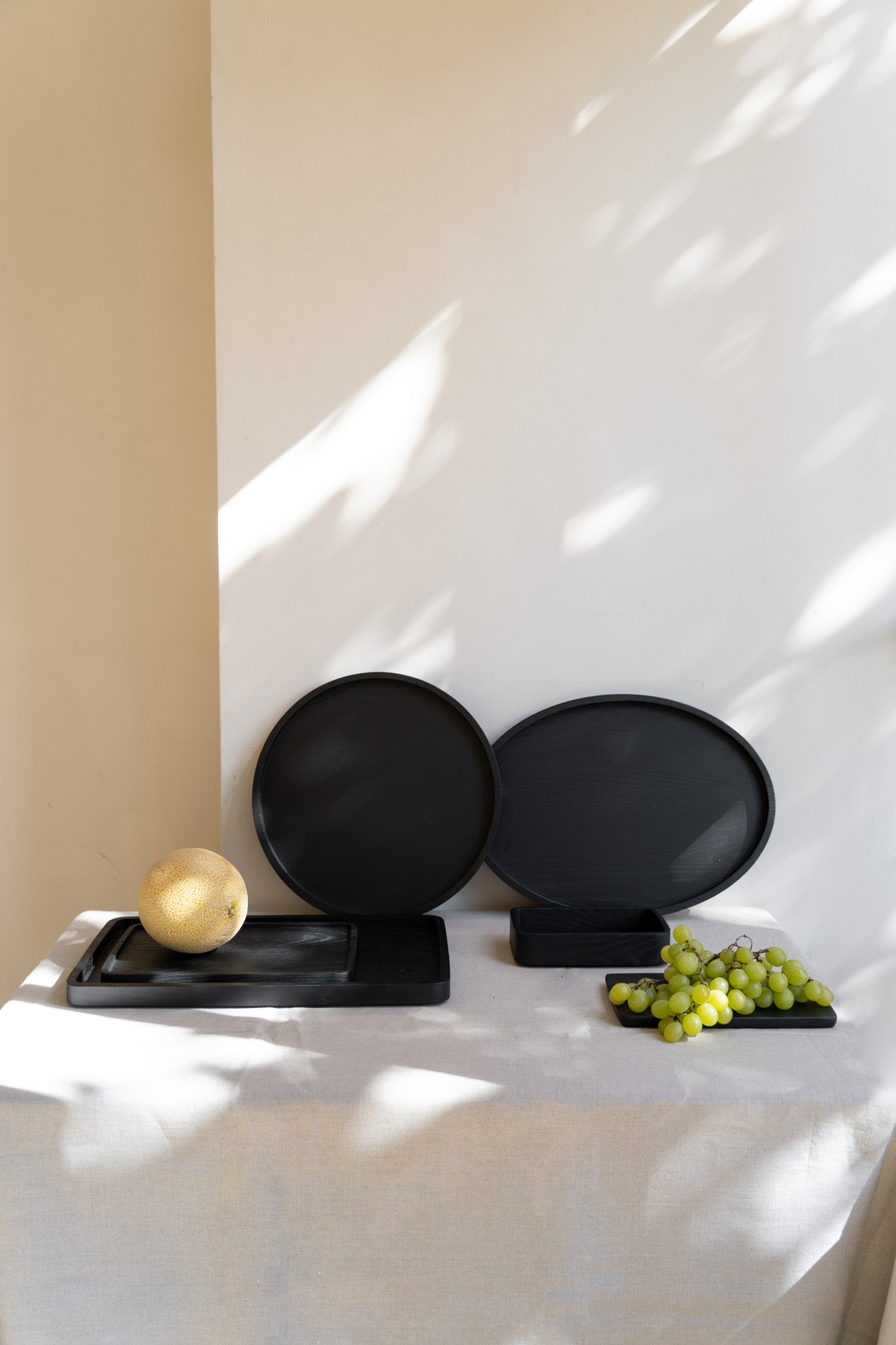 Serax Vincent van Duysen Passe-Partout Oval Tray Black – Enter The Loft