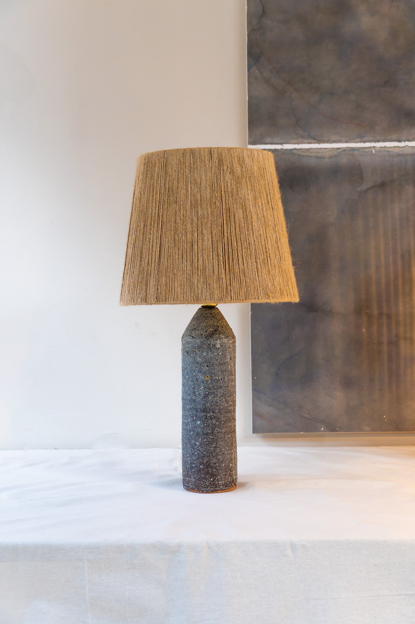 Terre Black Handmade Ceramic Lamp with Jute Lampshade Grès Ceramics