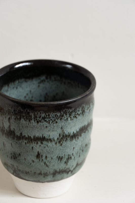 Close-up of the Dashi Tumbler Charbon by Jars Ceramistes.