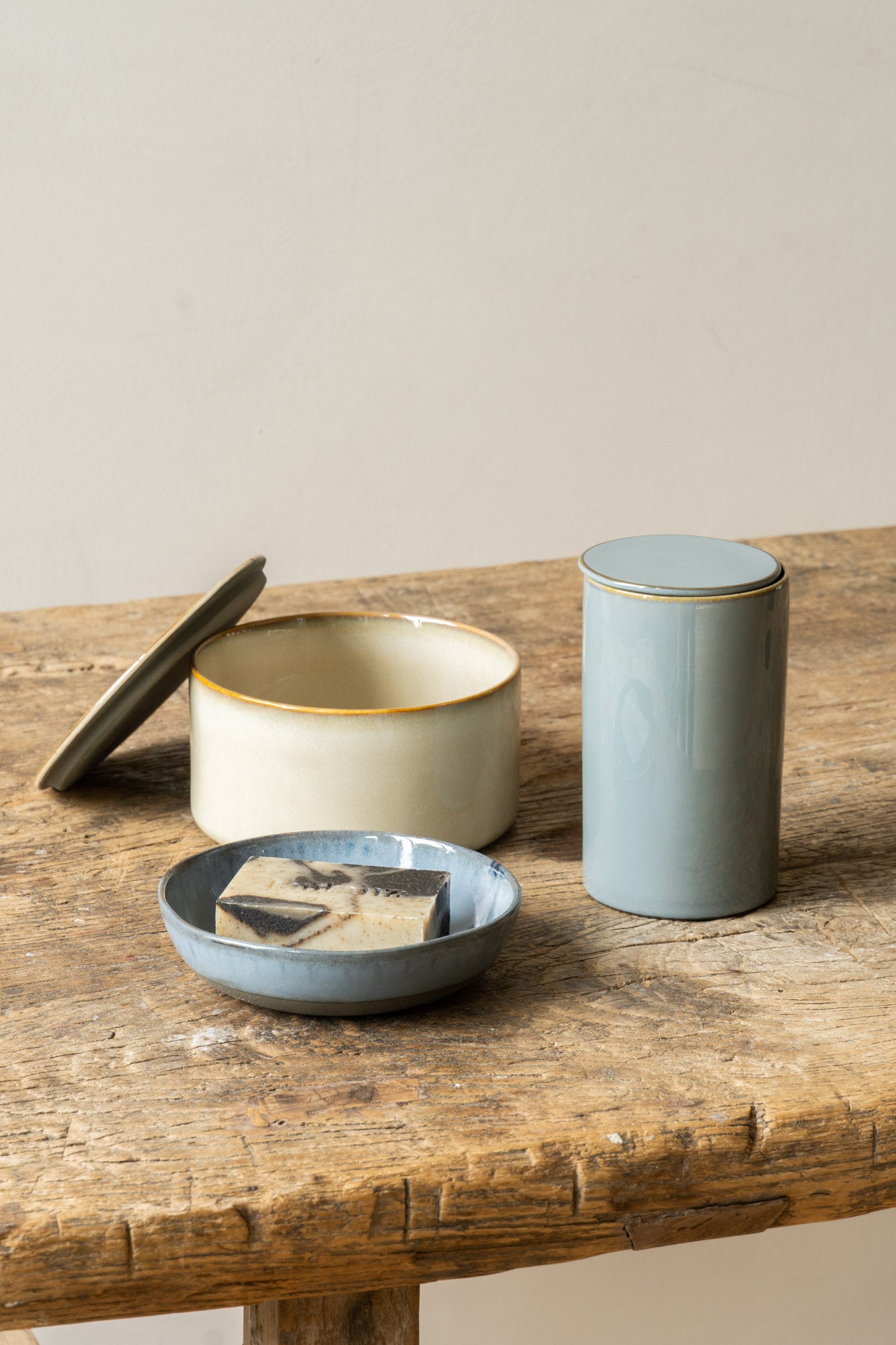 Stoneware_storage_jar_smokey_blue_set