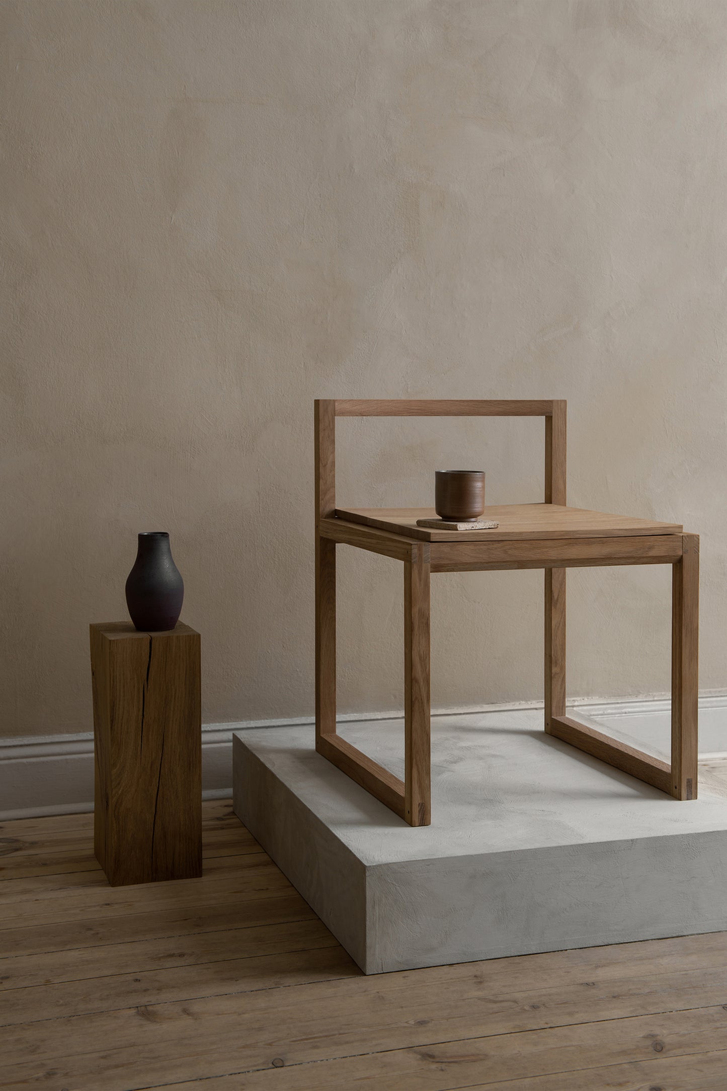 Outline Chair 02 by Bonni Bonne - an Oak wooden chair with Japanese style influence