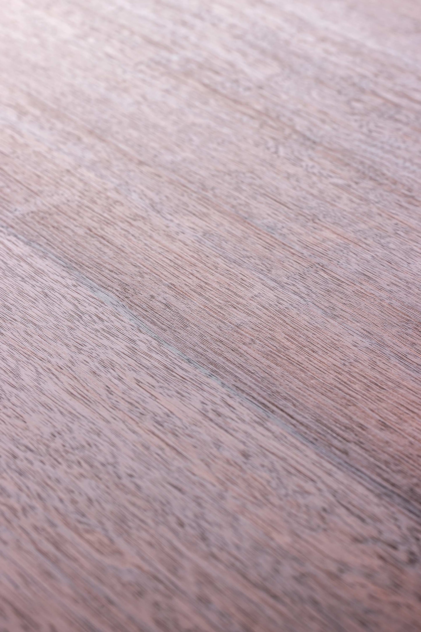 Close up of the Thick Fraké Wood used in the Louza Outdoor Table by Heerenhuis.